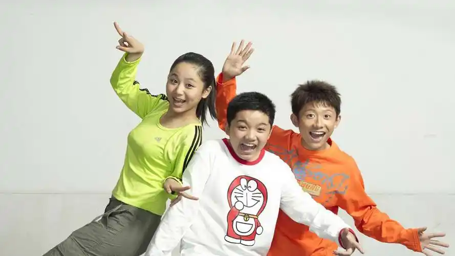 十多年前的《家有儿女》,为什么网友都说剧中的生活太有钱!