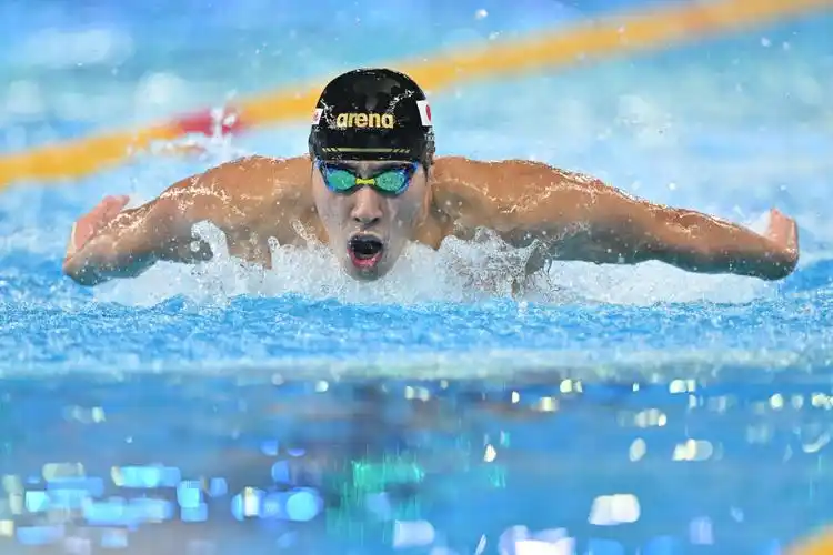 游泳——男子200米蝶泳决赛赛况_腾讯新闻