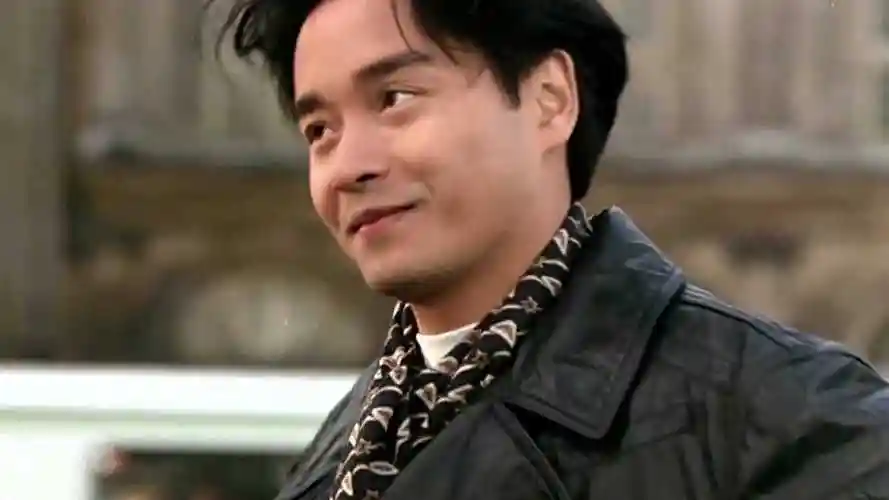 又是你的面孔,带给我们笑容,怀念张国荣