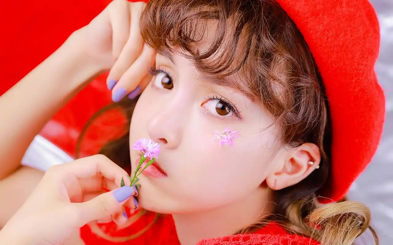 首页 桌面壁纸 美女壁纸 日系少女可爱甜美写真高清图片壁纸