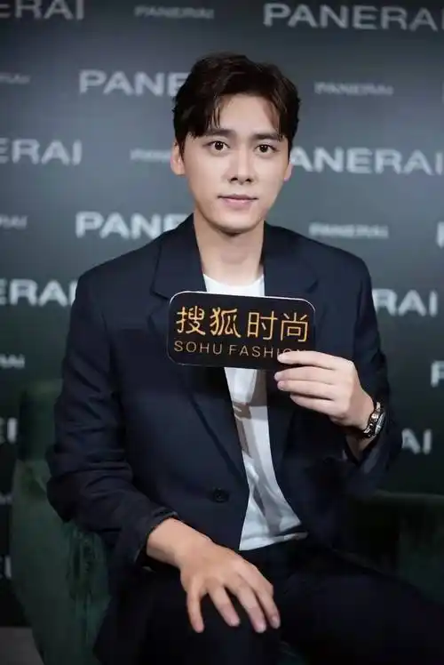 李易峰专访自曝想代言导航app心目中的意式风格有点太浪漫