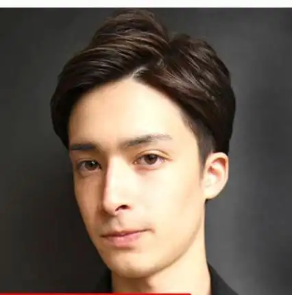 37分男生长发发型