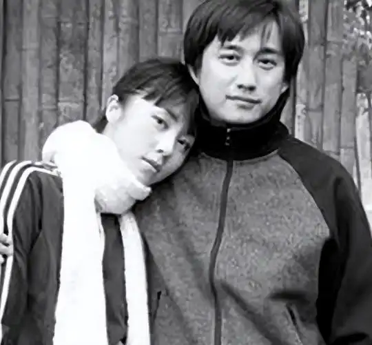 回顾黄磊拿下18岁的孙莉和刘若英超过爱情伊能静敲他的门