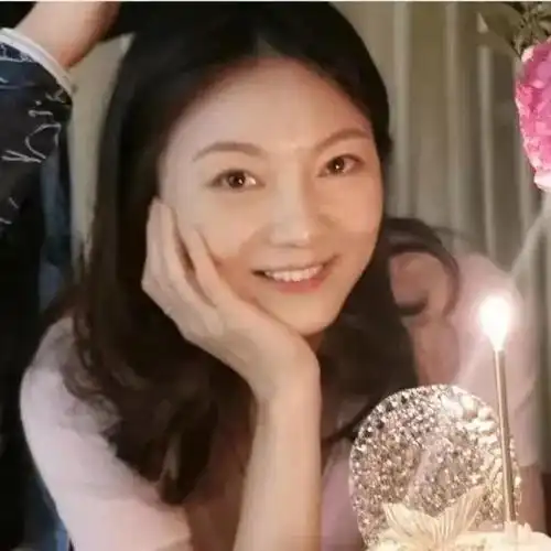 和巩俐相恋8年最后张艺谋却选择了陈婷是因为年轻漂亮吗