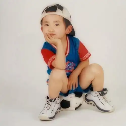 没见过的易烊千玺童年照,快进来收藏吧!