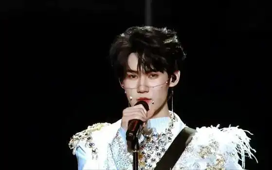 五番的诞生——张真源【台风蜕变之战】reaction(记得投票吖!