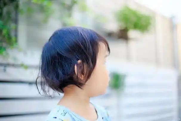 小学生发型女短发怎么做