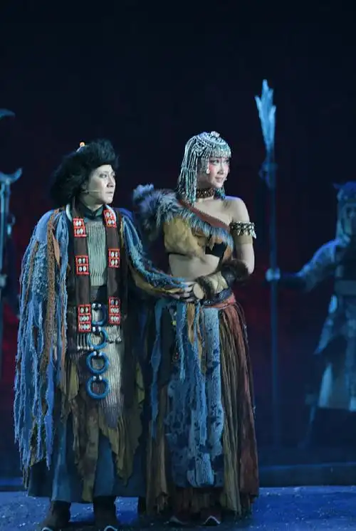 音乐剧:《女神湖》剧照……美篇.2018年12月28日晚拍摄於黑龙江省歌剧