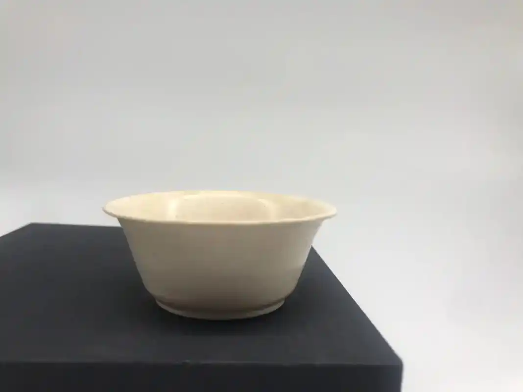 明代漳窑茶杯全品像