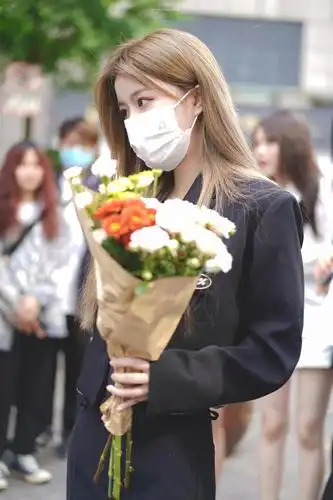 左婧媛可别吧我帅死