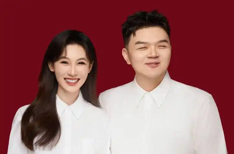 大量婚纱照曝光,老婆高颜值神似吴昕_女方_老公_感觉