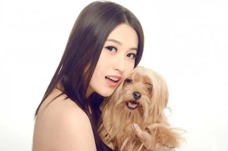 青春实力派演员宁丹琳