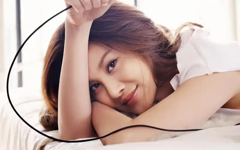 韩国美女ivy朴银惠性感电脑桌面壁纸_日韩明星_壁纸下载_美桌网