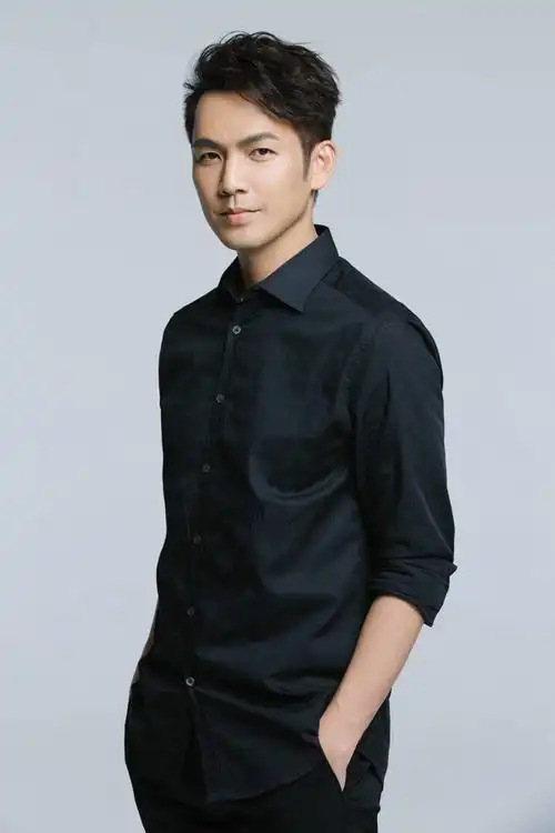 热度:425851 >2 钟汉良 热度:286650 >3 罗志祥 热度:278645 >4 韩庚