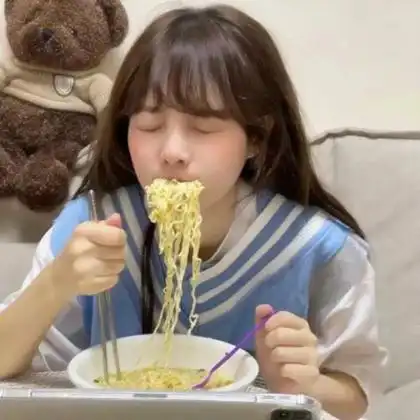 吃货女生头像高清,可爱甜甜的吃货专属头像可爱萌妹子图片_女生头像