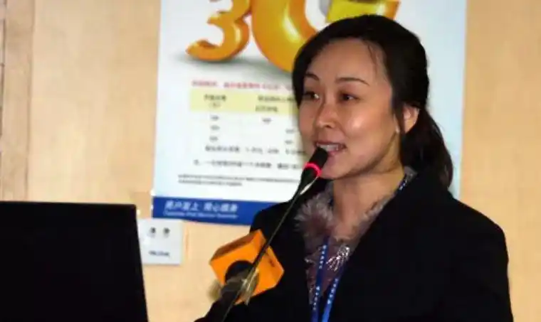 任正非家二三事:小女儿姚安娜亭亭玉立,美丽可人