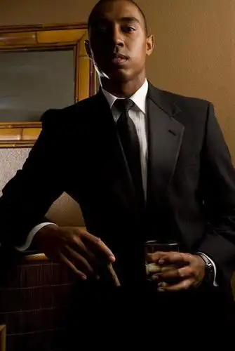 衬衫,香烟,欧洲,非洲,黑人,欧洲人,仅一个男性,仅一个人,握,套装,酒类