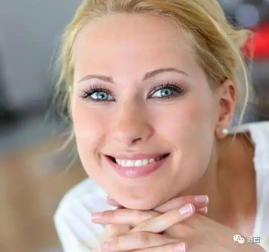 5,长下巴长下巴的人,做事比较沉稳,有城府.能吃苦耐劳担大任.