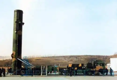 中国东风31a洲际弹道导弹美国彭博社网站7月10日报道称,五角大楼的一