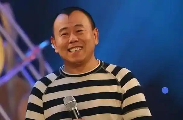 从"喜剧大师"到"臭名昭著",潘长江走到今天怪不得别人