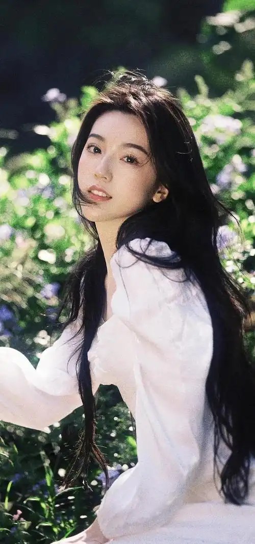 美女壁纸|贵族大小姐网红美女sona唯美写真,超美