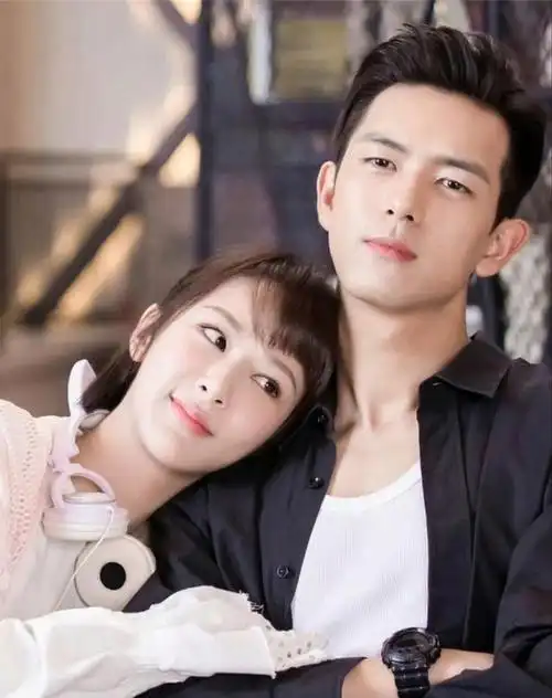 杨紫连续5年给李现庆生,就喜欢这份大方坦荡的情谊