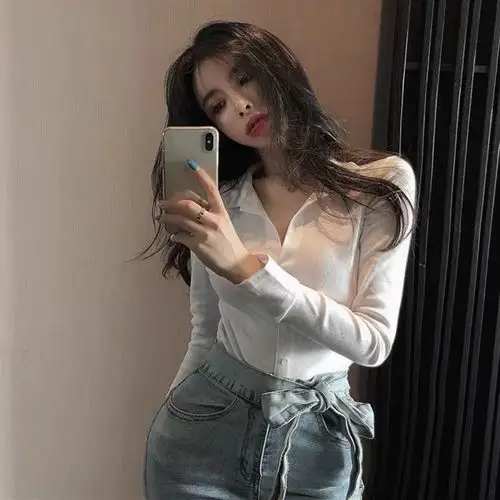 御姐女头自截林逸瑶