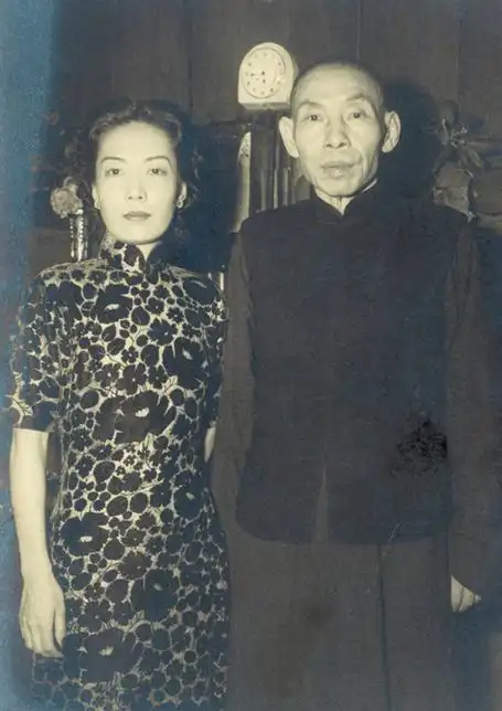 杜月笙珍贵老照片图五是与拜把子兄弟戴笠合影图八为其结婚照