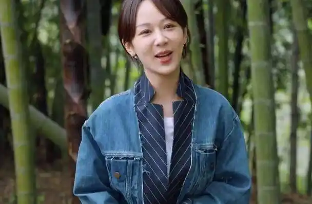 《向往5》杨紫认为张子枫和何炅最贴心,对张艺兴的评价让人意外_节目