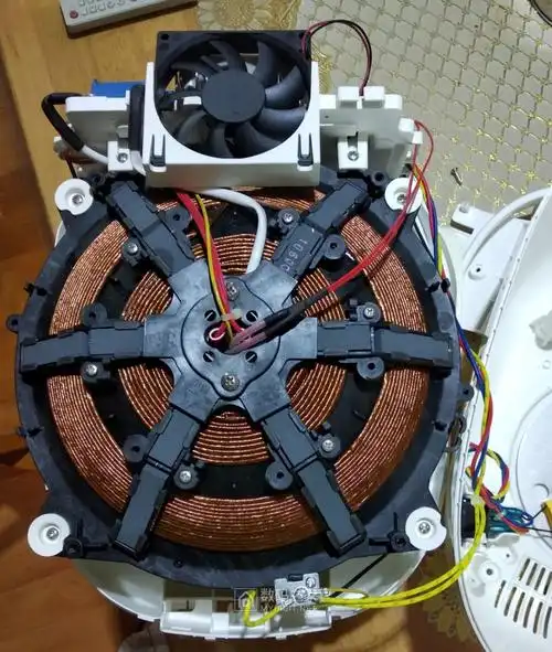 拆苏泊尔ih电饭锅请教ic型号