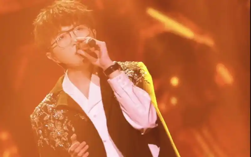 毛不易ks跨次元之夜cut今天是王子吗