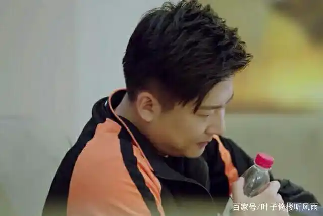 亲爱的热爱的之毕东然:虽然已人到中年,是否仍然要执著于梦想