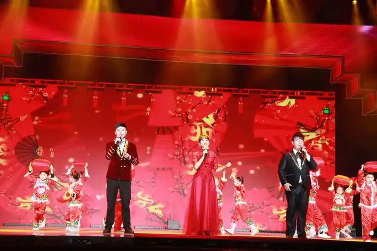 过年啦|侗家儿女爱唱歌|春晚_新浪网