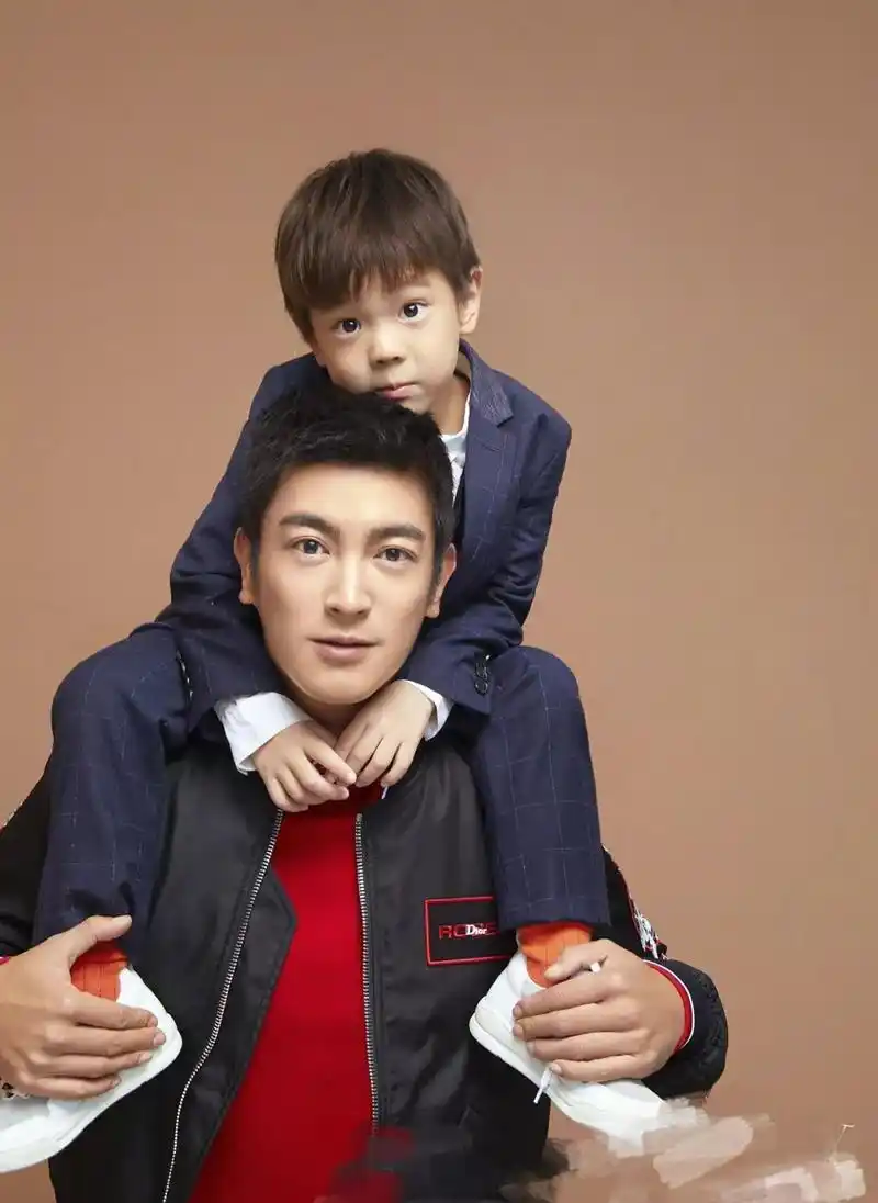 杜江|霍思燕|双眼皮_新浪女性_新浪网