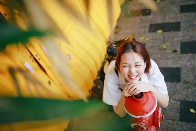 放肆,笑 米拍摄影师fisherphoto 创作  即使大雨,也无法阻挡的笑容