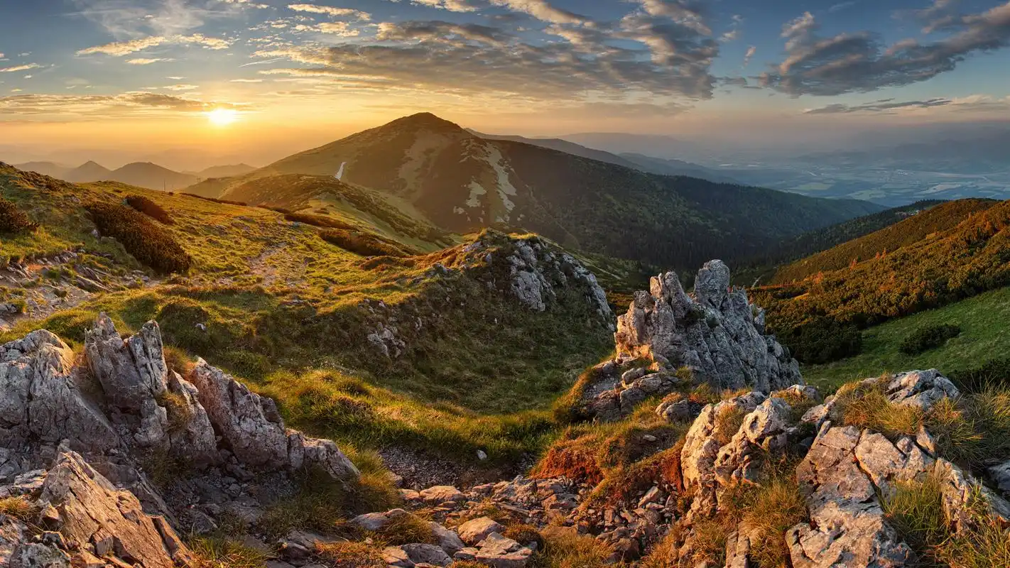 精选壮观的山峰山顶风光美景壁纸图片_风景壁纸_壁纸下载_美桌网