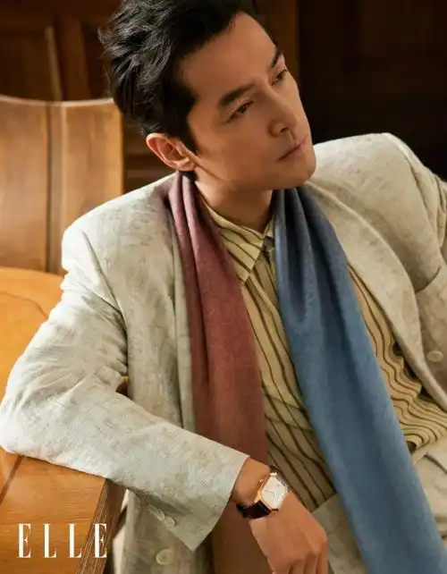 胡歌《elle》2月刊封面大片,儒雅绅士释放隽永魅力_腾讯新闻