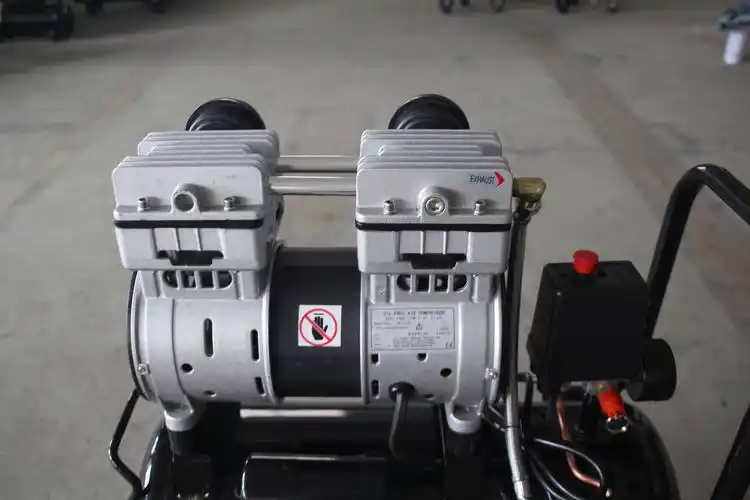 24l无油静音电动空气压缩机空气泵