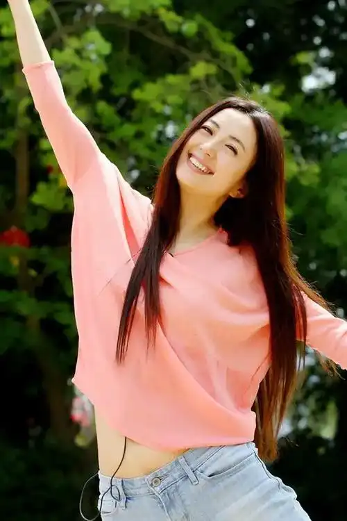 回顾演员杨童舒长得漂亮戏也好为人低调不张扬追求平淡生活