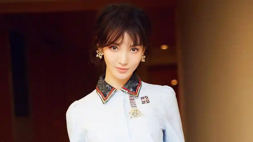 八卦爆料王一博金晨易烊千玺谢娜黄景瑜鞠婧祎