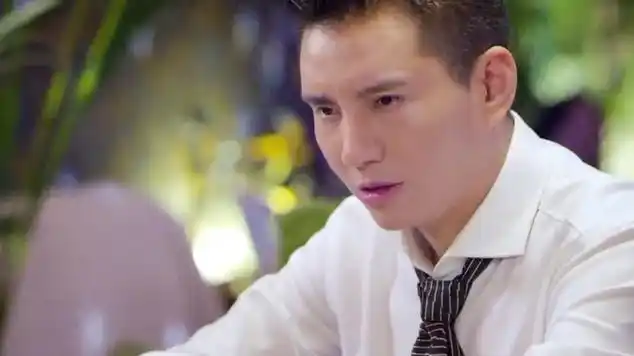 暖男记佟俊铭总裁身份暴露,梁馨直接不理他,只好借酒