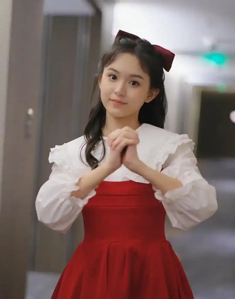 春晚#芈月传中的小芈月长大了@刘楚恬  刘楚恬又来春晚了, - 抖音