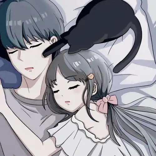 情侣头像喜欢就是那种恰巧的温柔和眼里的星光