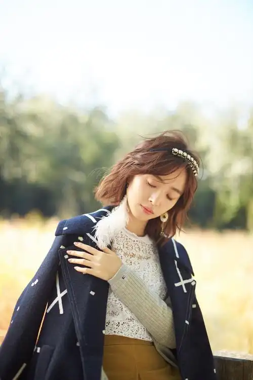 演员胡冰卿拍摄的杂志美图-堆糖,美好生活研究所