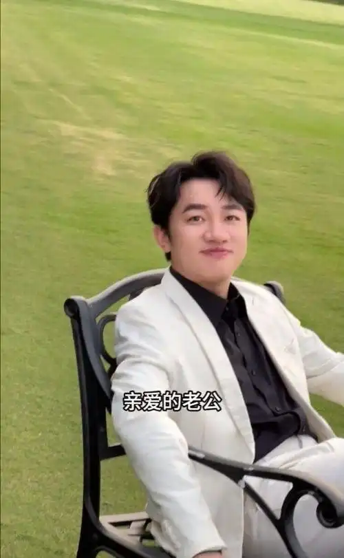 李亚男为王祖蓝庆生,狂赞其无数个优点|华姐|娱乐圈|热门话题|奔跑吧