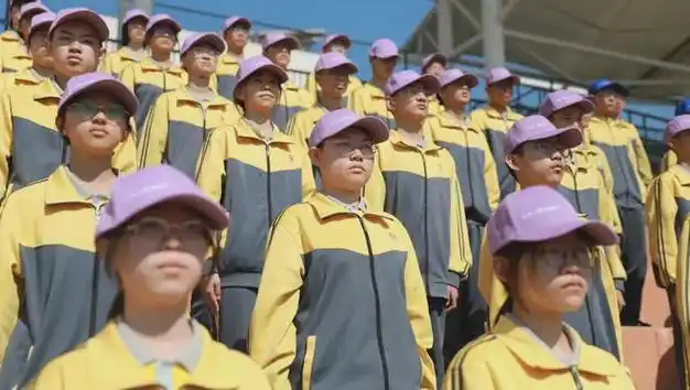 张家口一中主题升旗仪式 | 学标引航 放飞梦想|名校|朗朗|第一中学