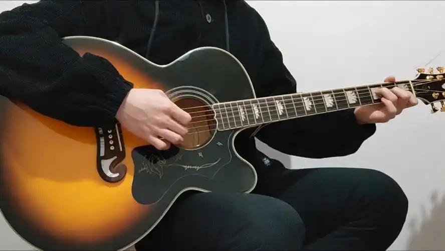 epiphone五月天怪兽签名款木吉他开箱