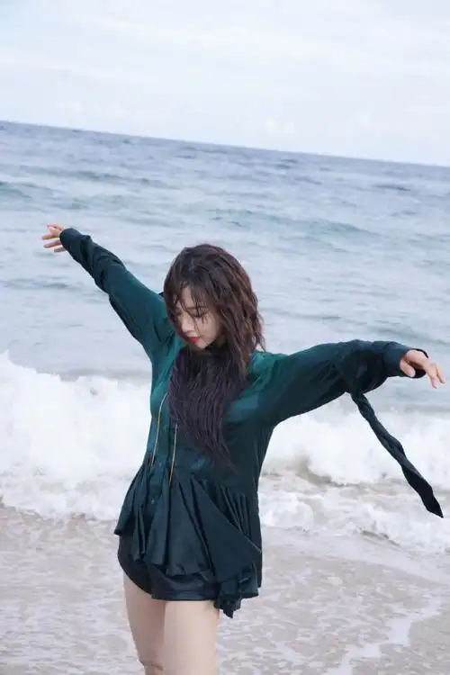 王霏霏去海南告别王葡萄##王霏霏无实物表演