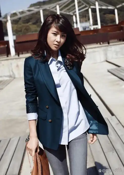 韩国10大纯天然美女今昔颜值对比:有人优雅老去,有人