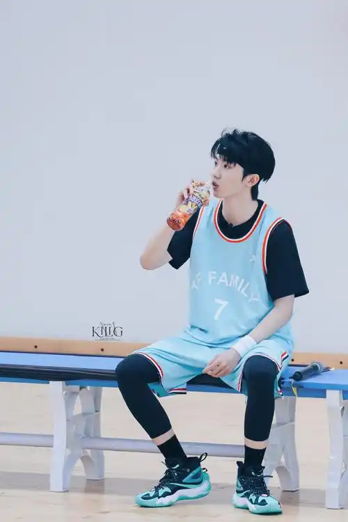 3761篮球少年,神射手和离弦的箭@时代少年团队长-马嘉祺